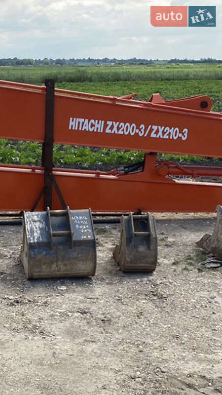 Гусеничный экскаватор Hitachi ZX 1995 в Киеве