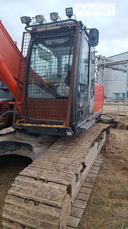 Экскаватор погрузчик Hitachi ZX 2009 в Одессе