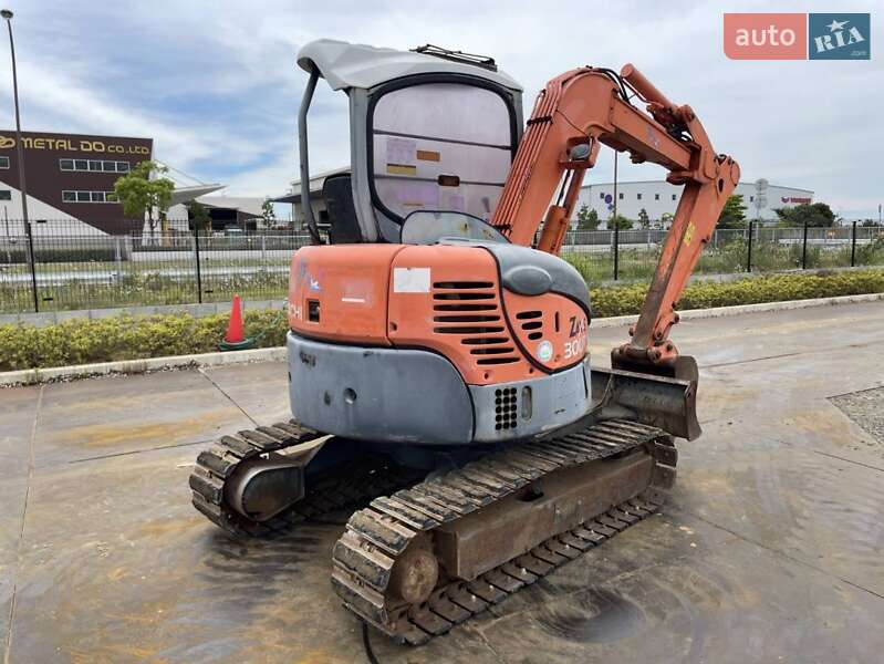 Hitachi ZX 2004
