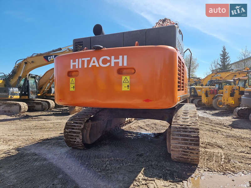 Гусеничный экскаватор Hitachi ZX 2015 в Одессе