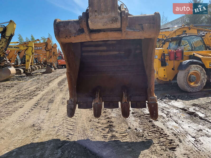 Гусеничный экскаватор Hitachi ZX 2015 в Одессе