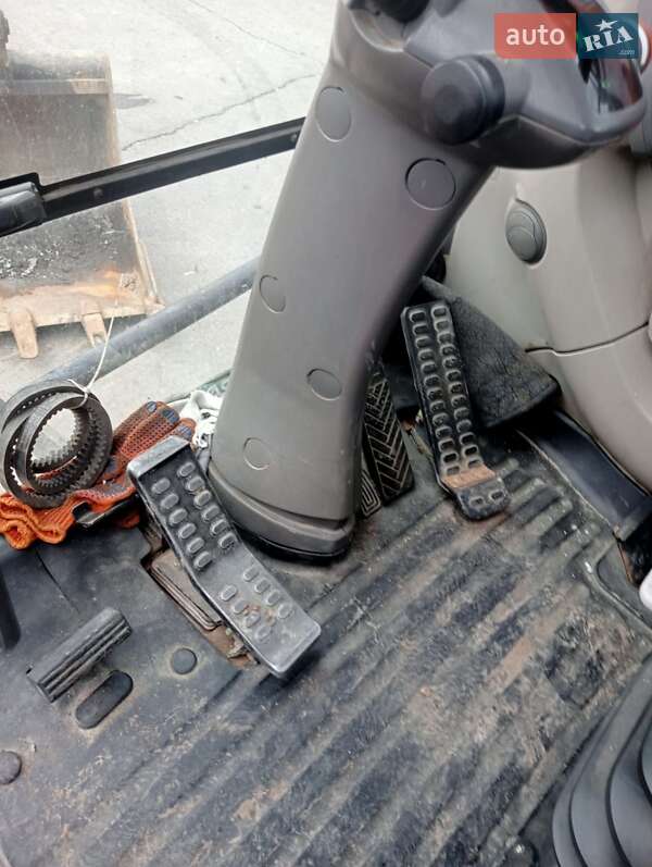 Экскаватор погрузчик Hitachi ZX 2012 в Ровно фото 5 Экскаватор погрузчик Hitachi ZX 2012 в Ровно