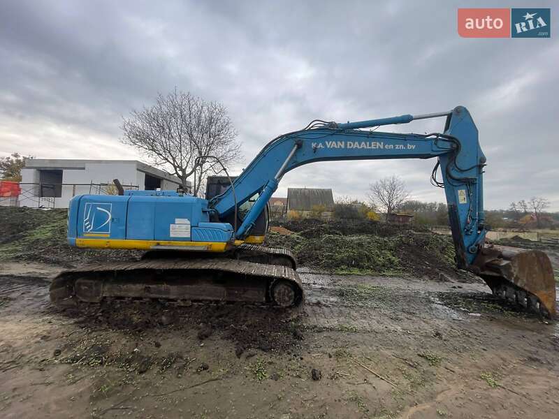 Гусеничный экскаватор Hitachi ZX 2008 в Киеве фото Гусеничный экскаватор Hitachi ZX 2008 в Киеве