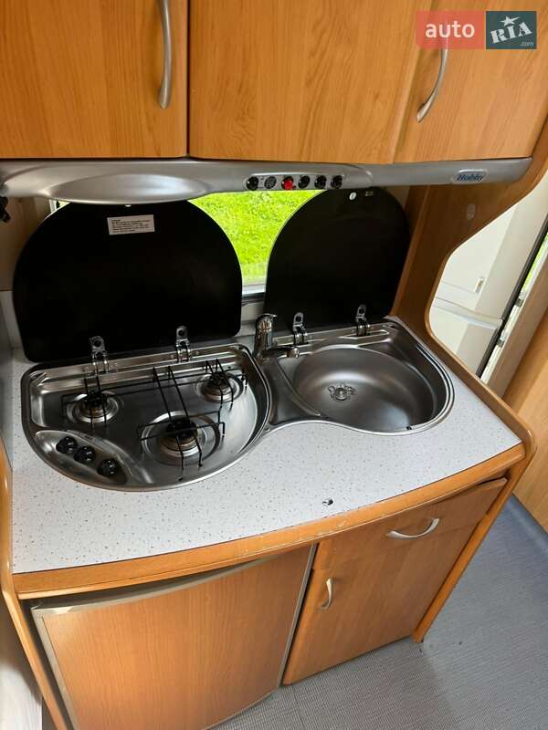 Прицеп дача Hobby Excellent 2004 в Черновцах