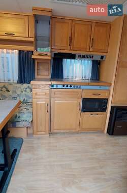 Прицеп дача Hobby Prestige 2001 в 
