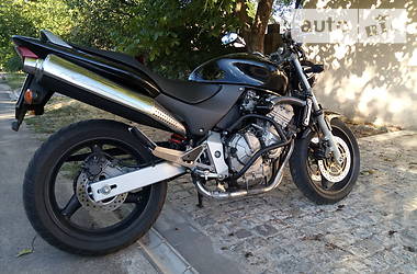 Мотоцикл Без обтікачів (Naked bike) Honda  2002 в Миколаєві