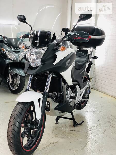 Мотоцикл Спорт-туризм Honda 2015 в Одессе