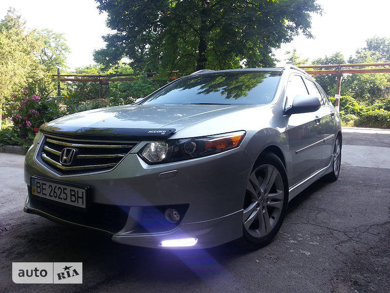 Универсал Honda Accord 2009 в 