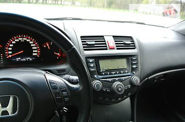 Седан Honda Accord 2006 в Сумах