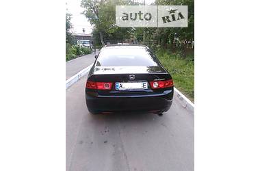 Седан Honda Accord 2004 в Виннице