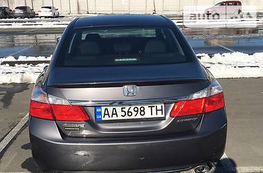 Седан Honda Accord 2014 в Киеве