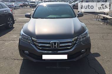 Седан Honda Accord 2015 в Киеве