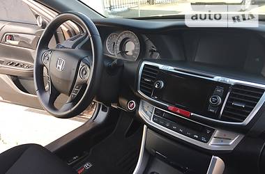 Седан Honda Accord 2015 в Киеве