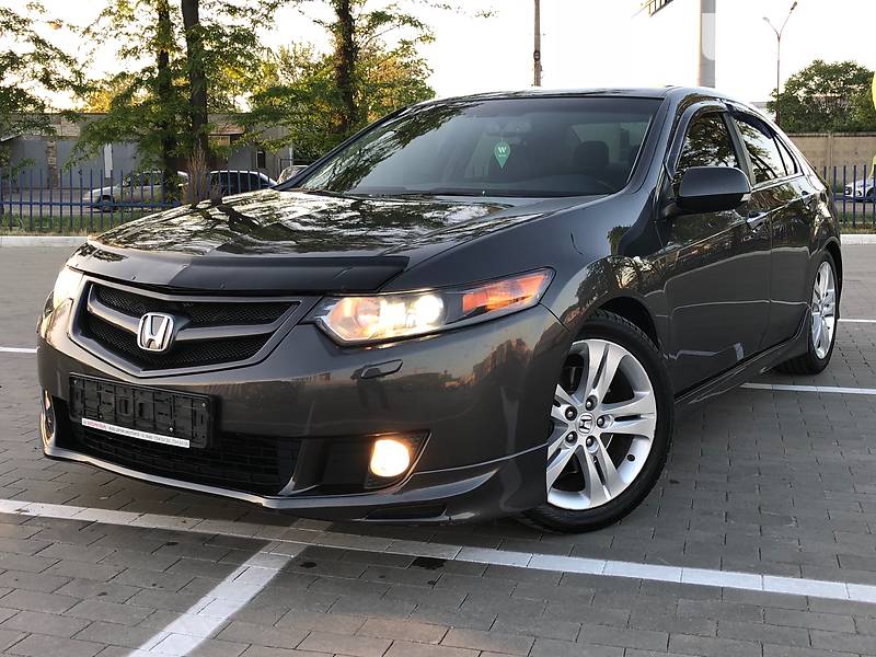 Honda Accord 2009 года