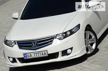 Седан Honda Accord 2011 в Одессе