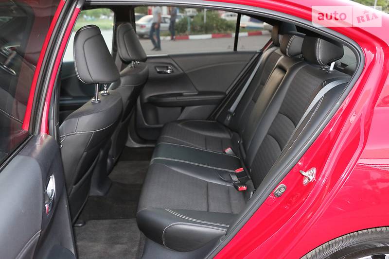 Седан Honda Accord 2016 в Одесі