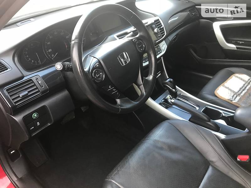 Седан Honda Accord 2012 в Івано-Франківську