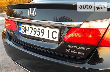 Седан Honda Accord 2015 в Одессе