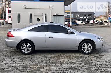 Купе Honda Accord 2004 в 