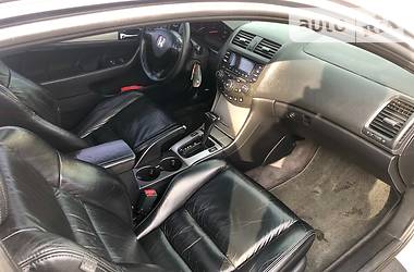 Купе Honda Accord 2004 в 