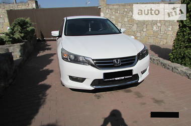 Седан Honda Accord 2015 в Хмельницькому