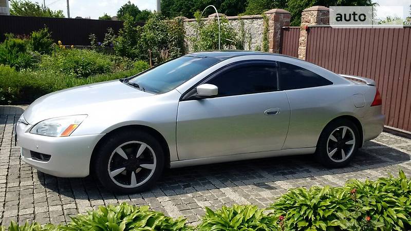 Купе Honda Accord 2003 в Киеве