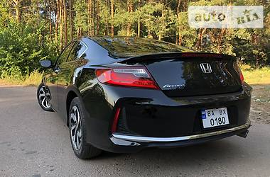 Купе Honda Accord 2017 в Киеве