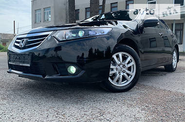 Седан Honda Accord 2012 в Тернополе