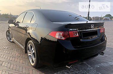 Седан Honda Accord 2012 в Харькове