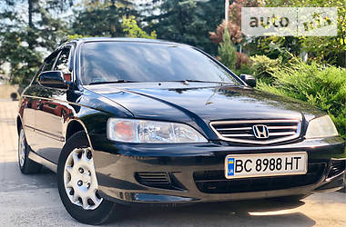 Седан Honda Accord 2001 в 