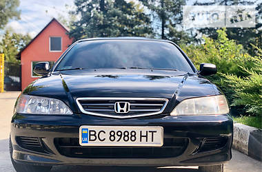 Седан Honda Accord 2001 в 