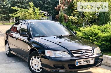 Седан Honda Accord 2001 в 