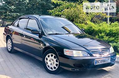 Седан Honda Accord 2001 в 