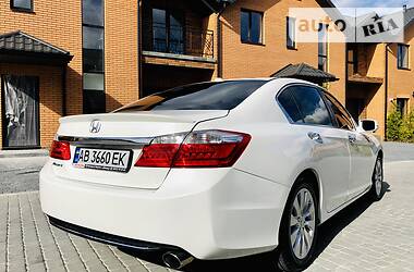 Седан Honda Accord 2013 в Киеве