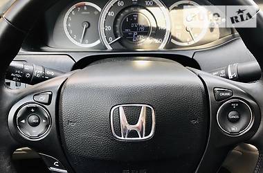 Седан Honda Accord 2013 в Киеве