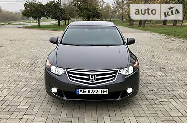 Седан Honda Accord 2010 в Никополе