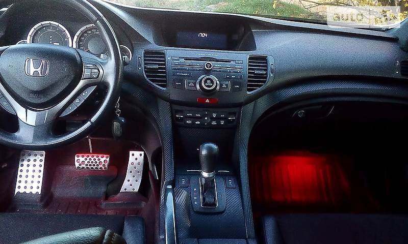 Седан Honda Accord 2012 в Краматорську