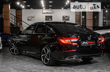 Седан Honda Accord 2018 в Одессе