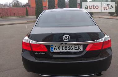 Седан Honda Accord 2015 в Сумах