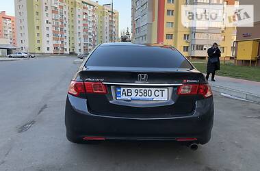 Седан Honda Accord 2012 в Виннице