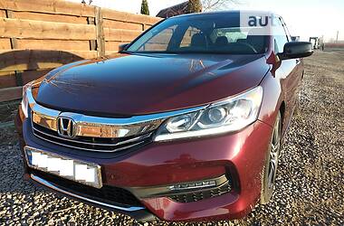 Седан Honda Accord 2016 в 