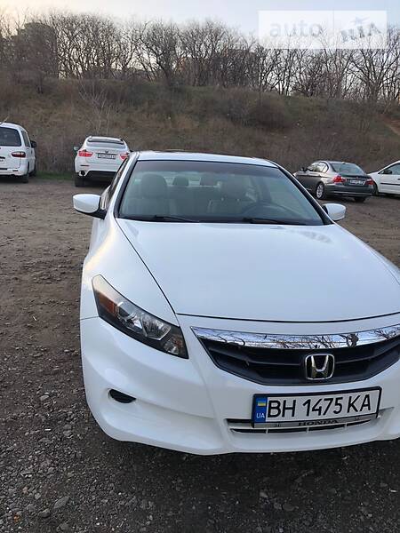 Купе Honda Accord 2010 в Одессе
