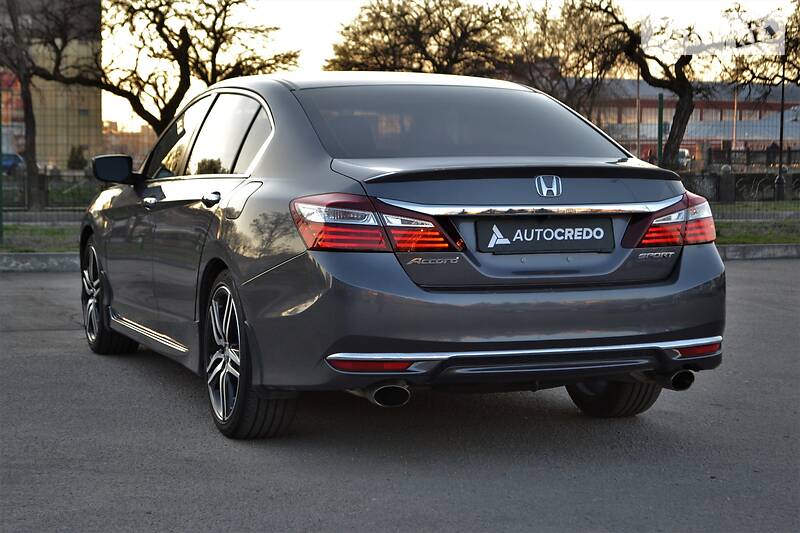 Седан Honda Accord 2017 в Харкові