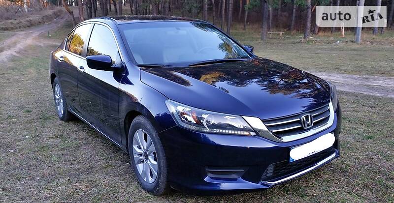Седан Honda Accord 2015 в Харкові