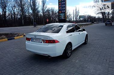 Седан Honda Accord 2004 в Мелитополе