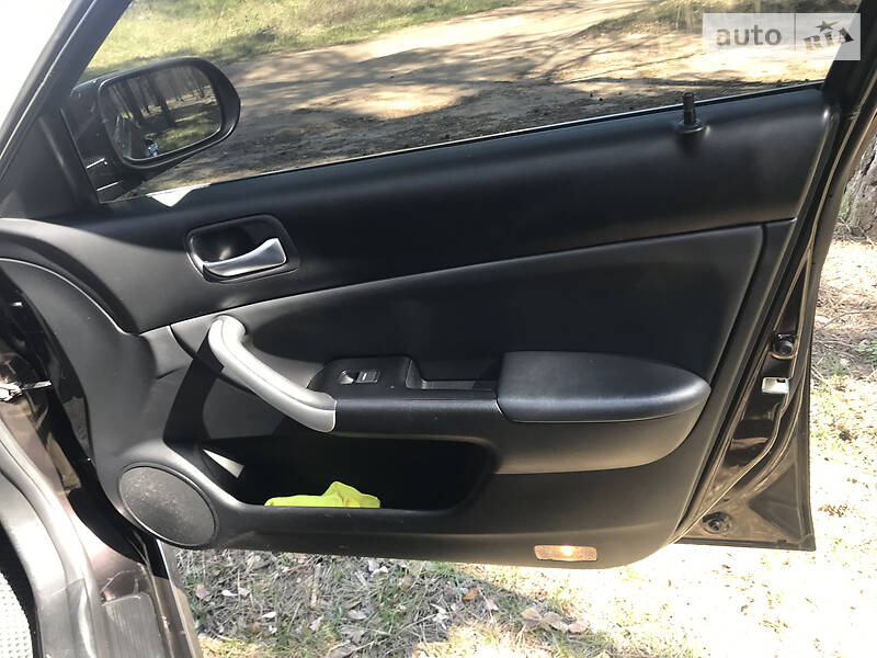 Седан Honda Accord 2006 в Кропивницком