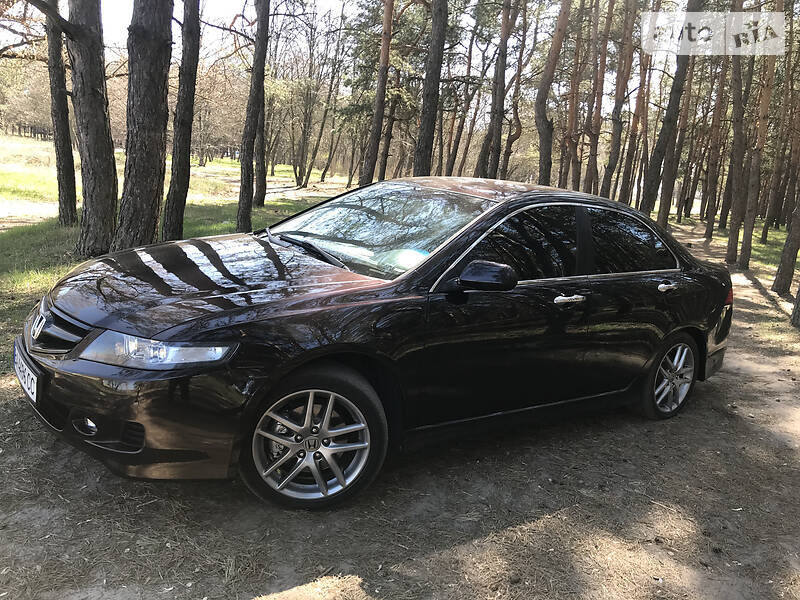Седан Honda Accord 2006 в Кропивницком