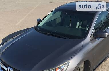 Седан Honda Accord 2012 в 