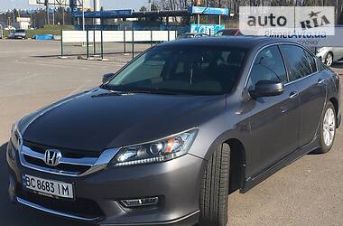 Седан Honda Accord 2012 в 