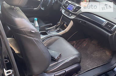Купе Honda Accord 2013 в 